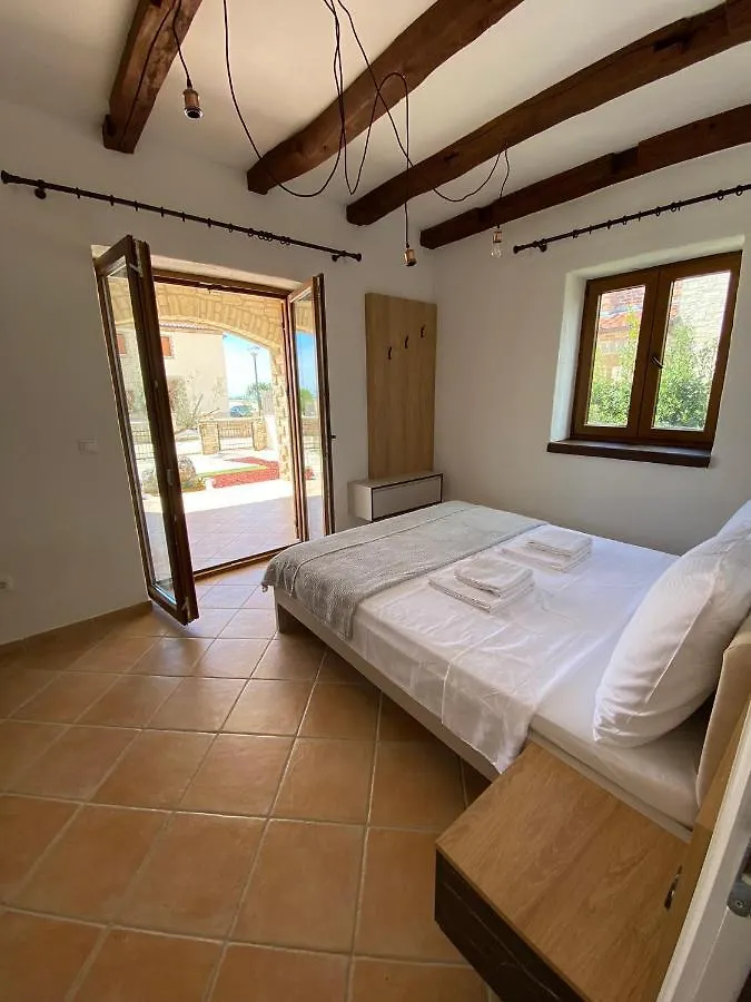 Rustic Villa With Private Pool Cabrunici Croatia