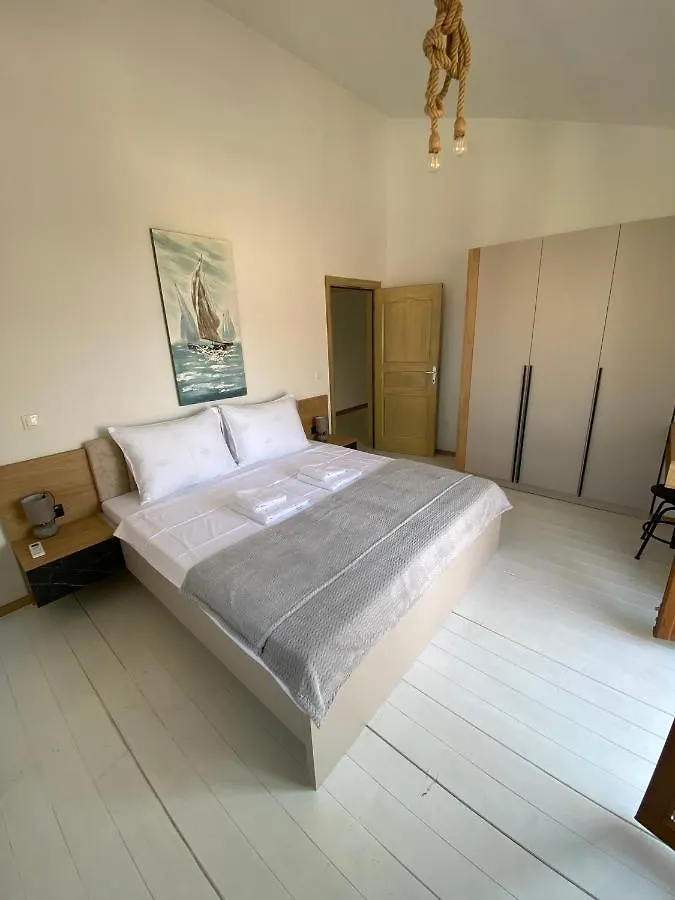 Rustic Villa With Private Pool Cabrunici