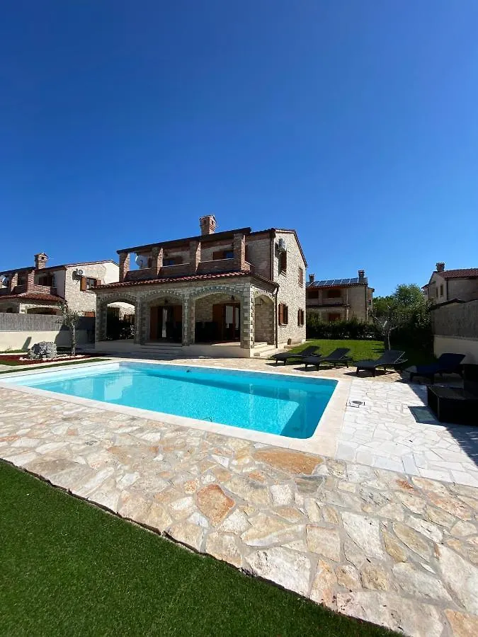 Rustic Villa With Private Pool Cabrunici 0*,  Croatia