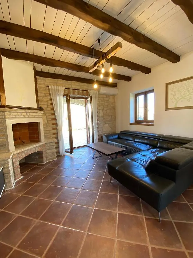 Rustic Villa With Private Pool Cabrunici